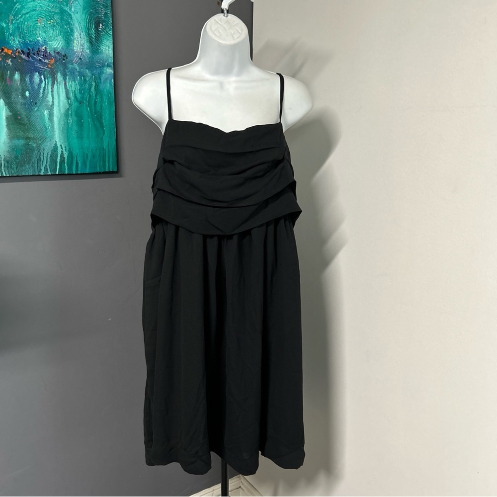 Forever 21 Women's‎ 1X Black Sleeveless Dress Pleats Lined Open Back Coquette